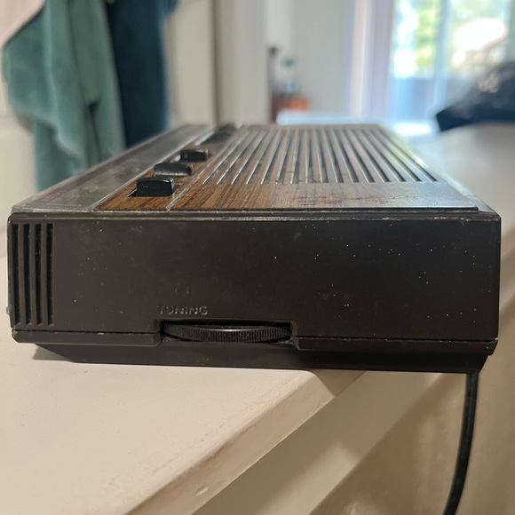 Vintage GE Alarm Am/Fm Radio Digital Clock *Tested* - Picture 5 of 9